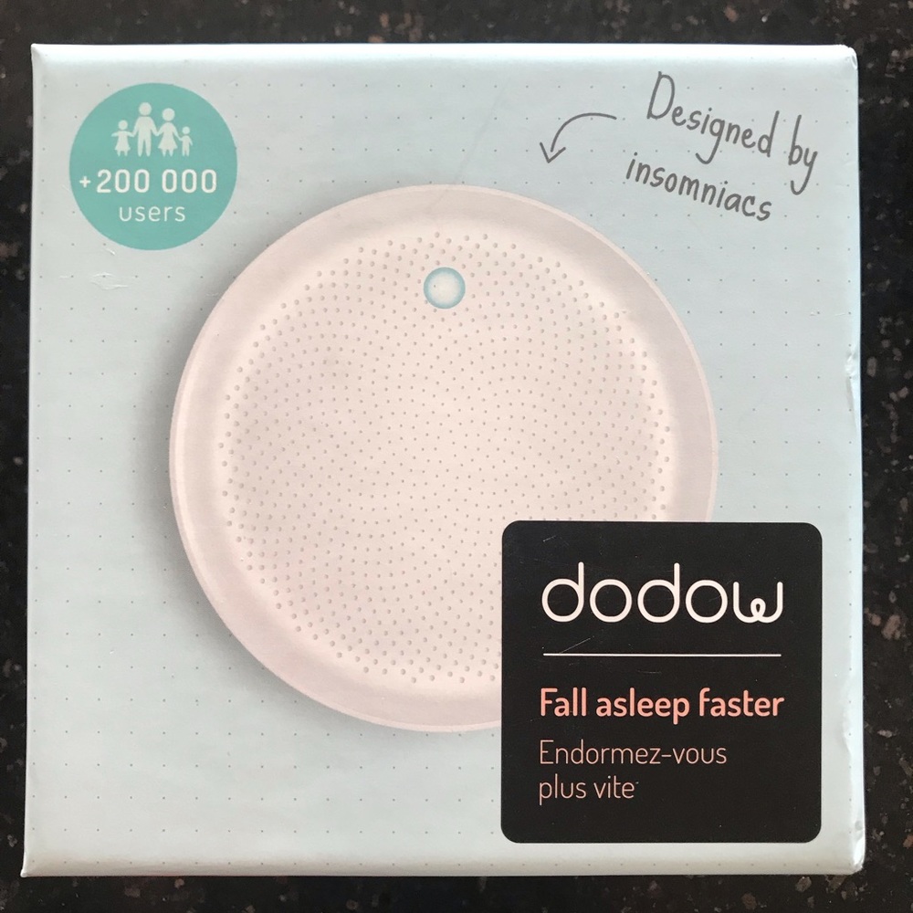 Dodow sleep aid device